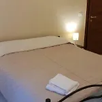Via Palestrina - Corso Vercelli Apartmán *
